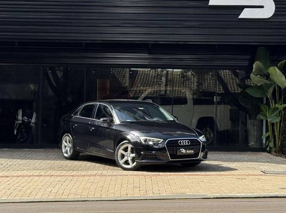 AUDI A3 1.4 TFSI SEDAN AMBIENTE 16V FLEX 4P TIPTRONIC AUDI A3 1.4 TFSI SEDAN AMBIENTE 16V FLEX 4P TIPTRONIC